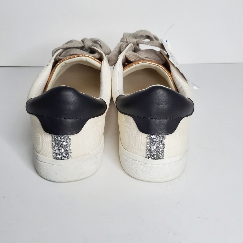 NEW Dolce Vita Neo Arrow Court Sneaker White Rose - Picture 5 of 8